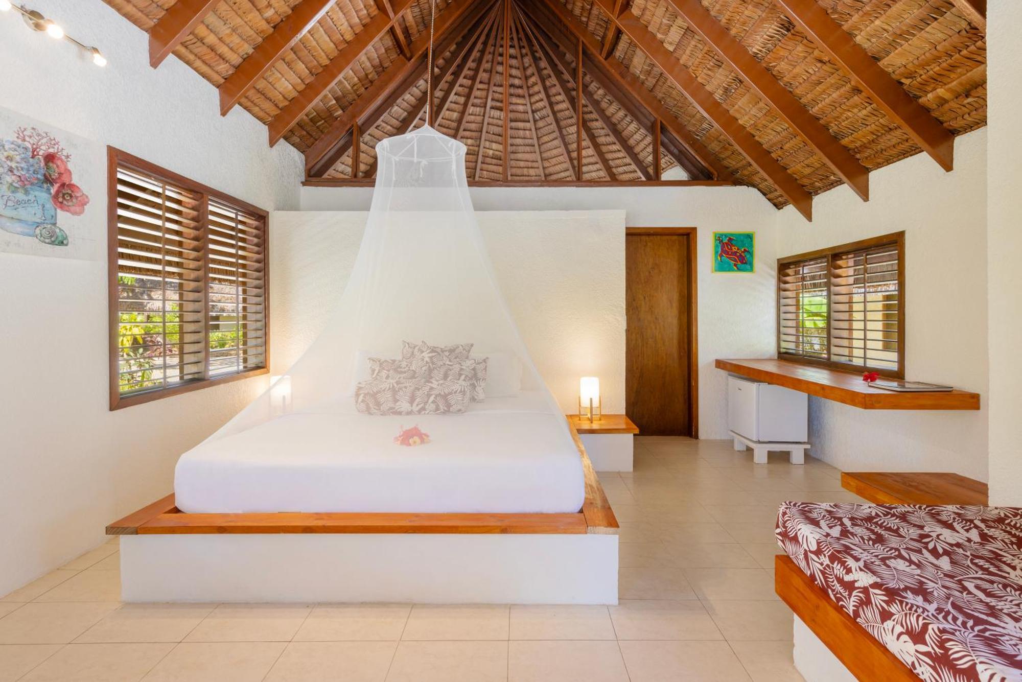 Breakas Beach Resort (Adults Only) Port Vila Exteriér fotografie