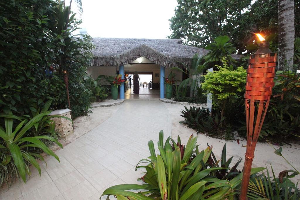 Breakas Beach Resort (Adults Only) Port Vila Exteriér fotografie