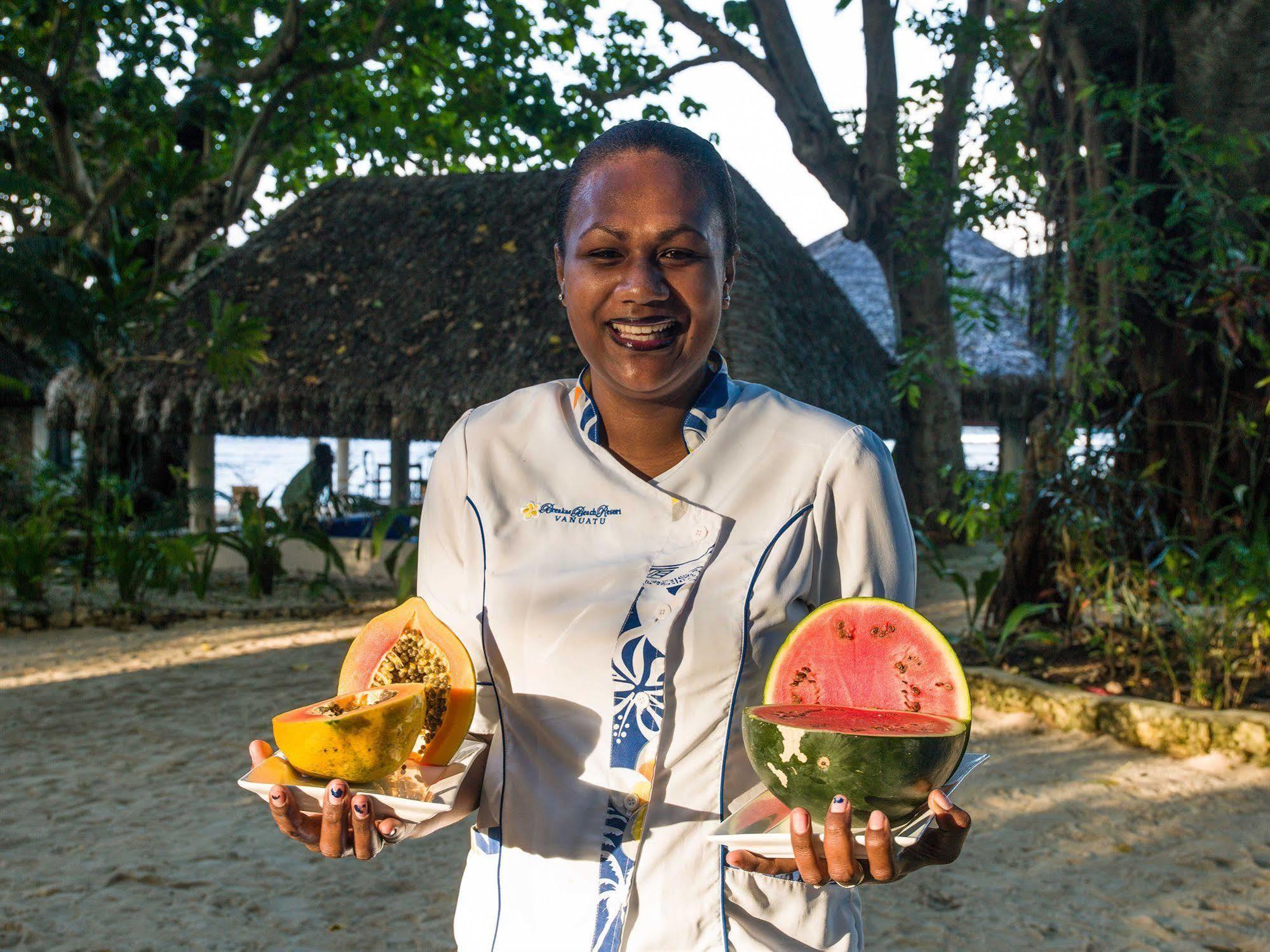 Breakas Beach Resort (Adults Only) Port Vila Exteriér fotografie